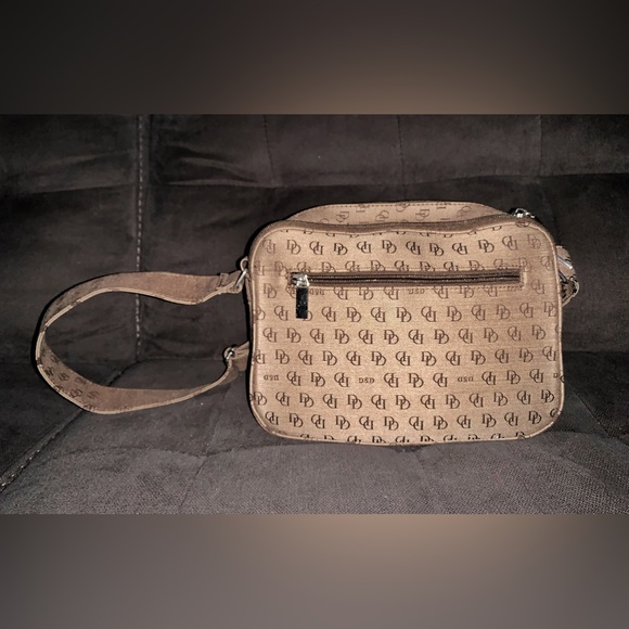 D&D Handbag - Picture 1 of 4